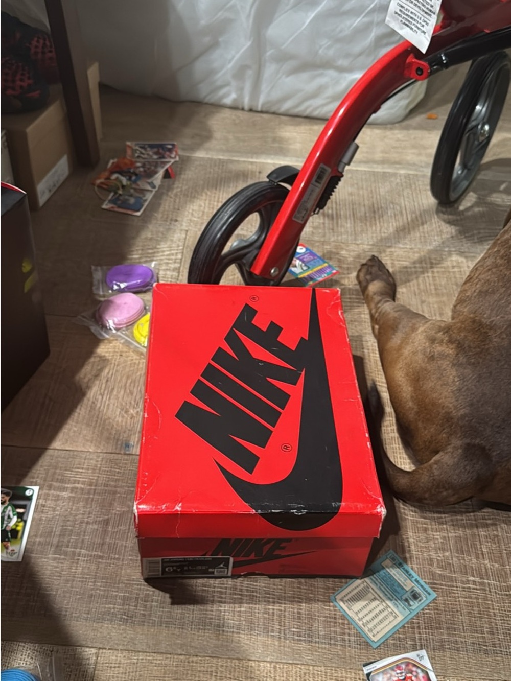 Air Jordan 1 Retro mid fearless sz 6.5 Y